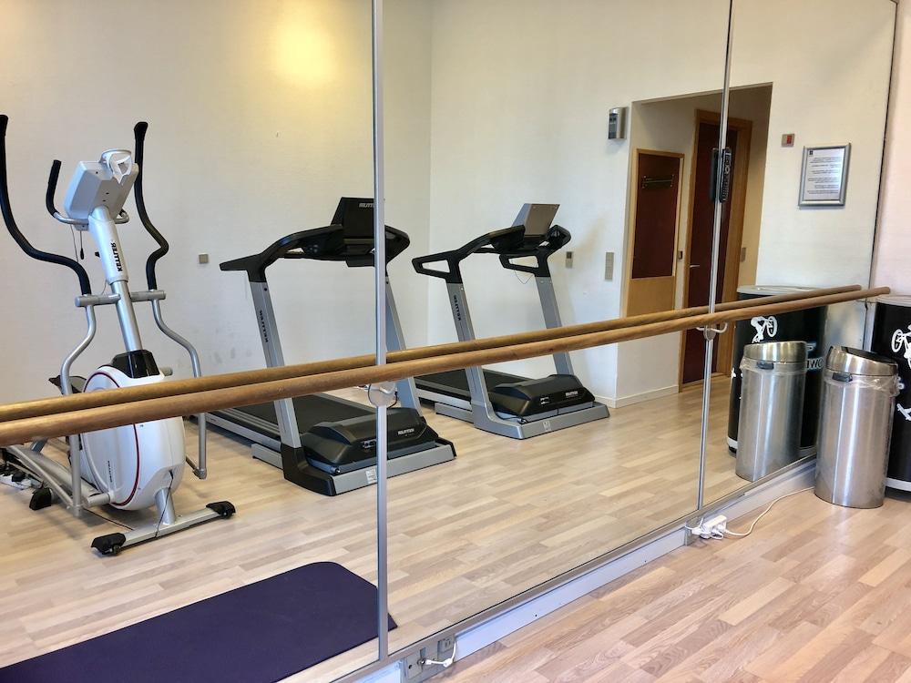 Thon Partner Hotel Hoje Таструп Экстерьер фото